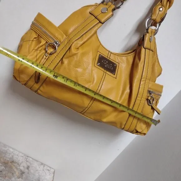 Relic yellow purse - Picture 2 of 8